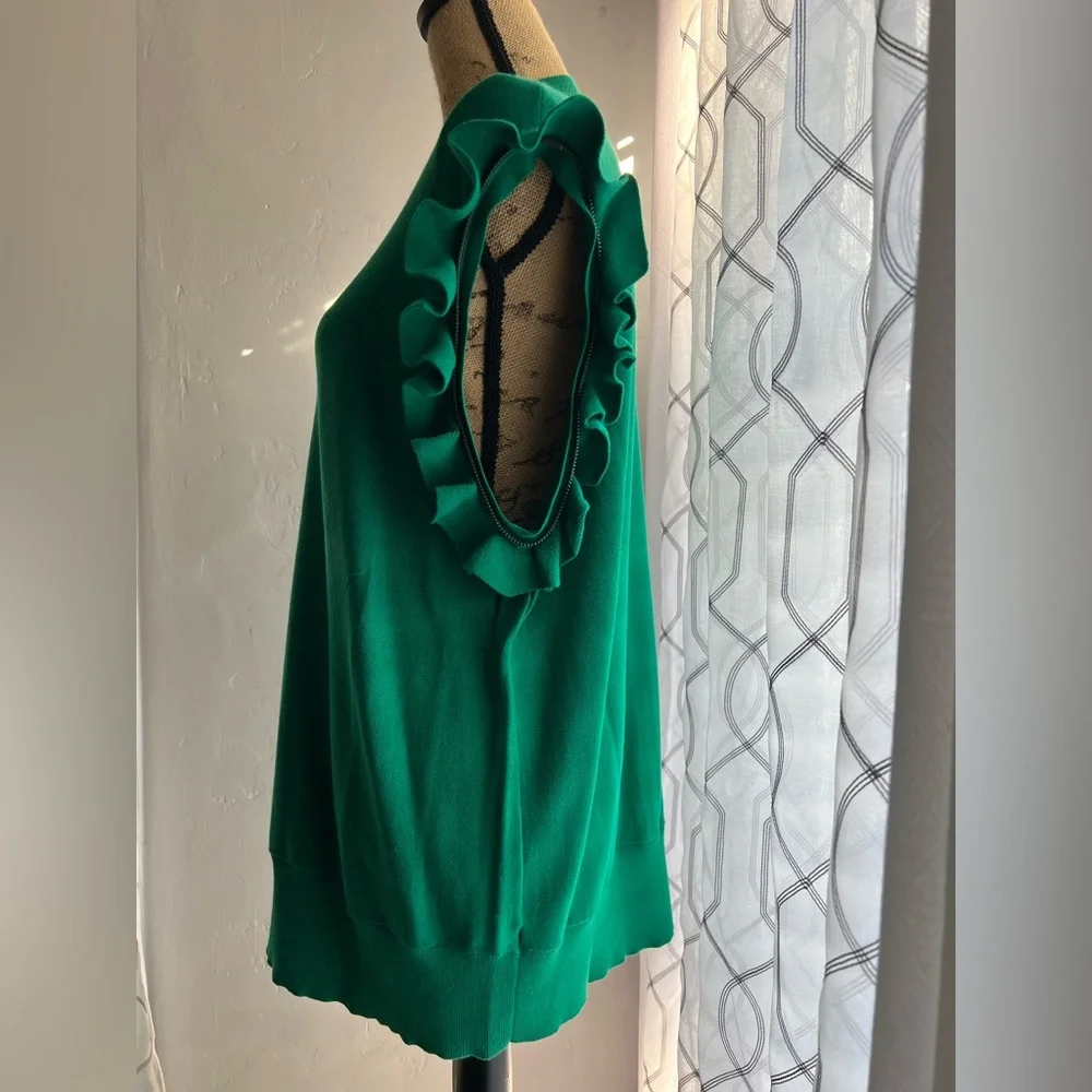 Green Ruffle Sweater - Picture 10 of 12